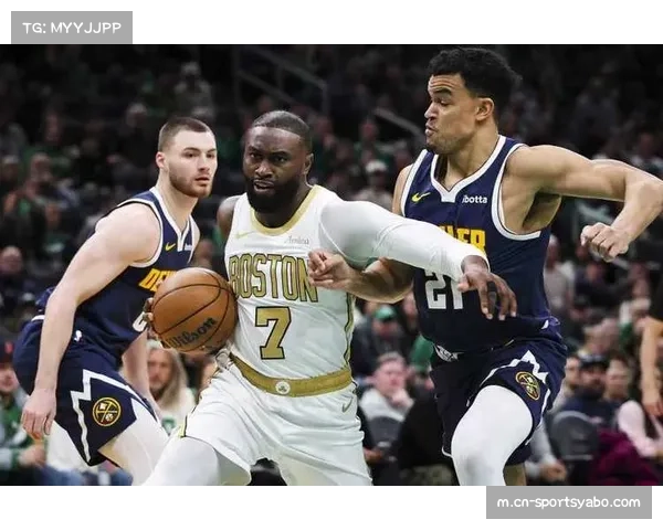 掘金穆雷次节崴脚伤退成转折点 戈登复出状态低迷仅得4分